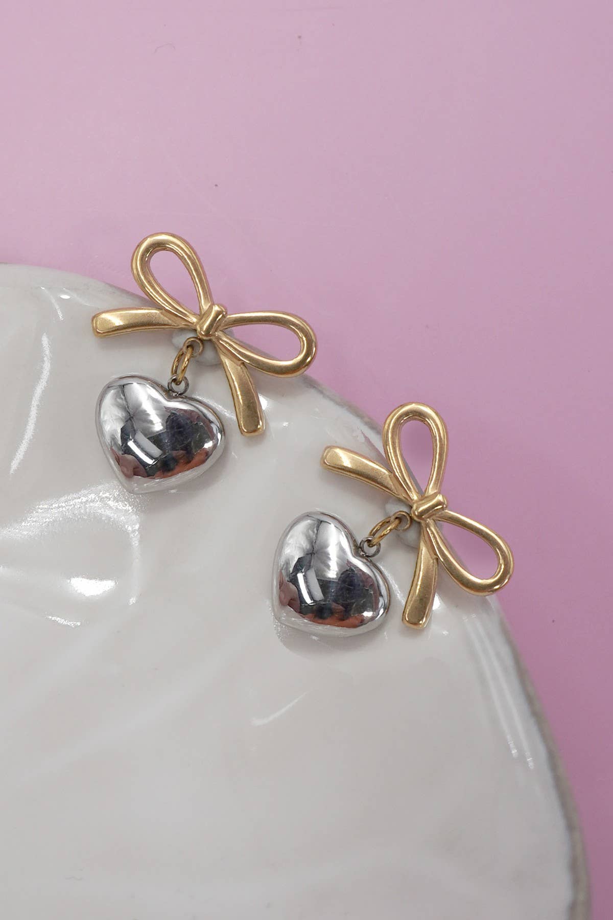 18K Stainless Steel Tarnish Free Waterproof Studs | 40E370