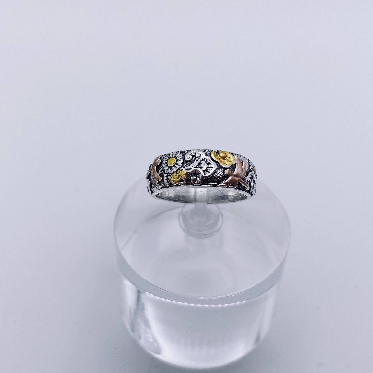 Retro Dragonfly Carved Ring