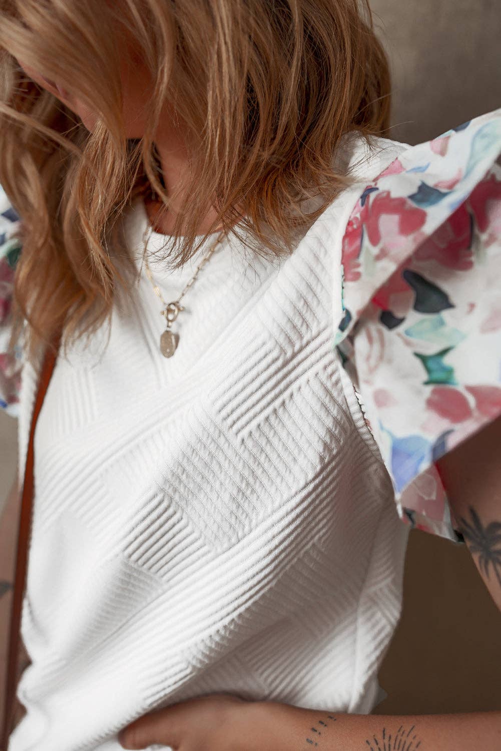 White Textured Knit Floral Ruffle Sleeve Casual Top