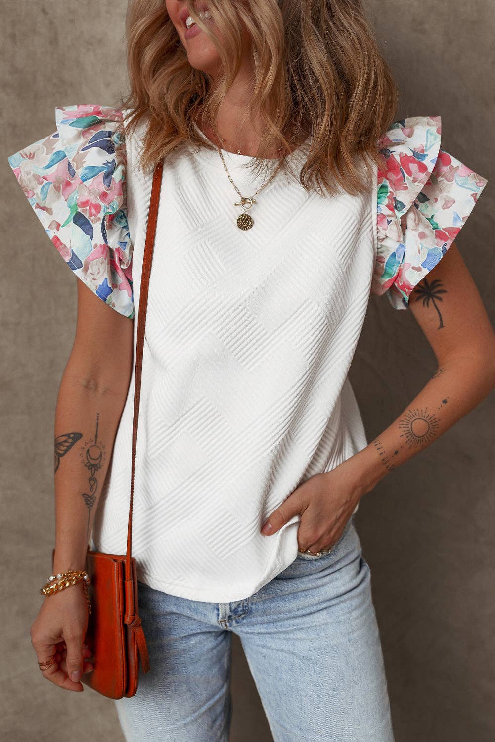 White Textured Knit Floral Ruffle Sleeve Casual Top