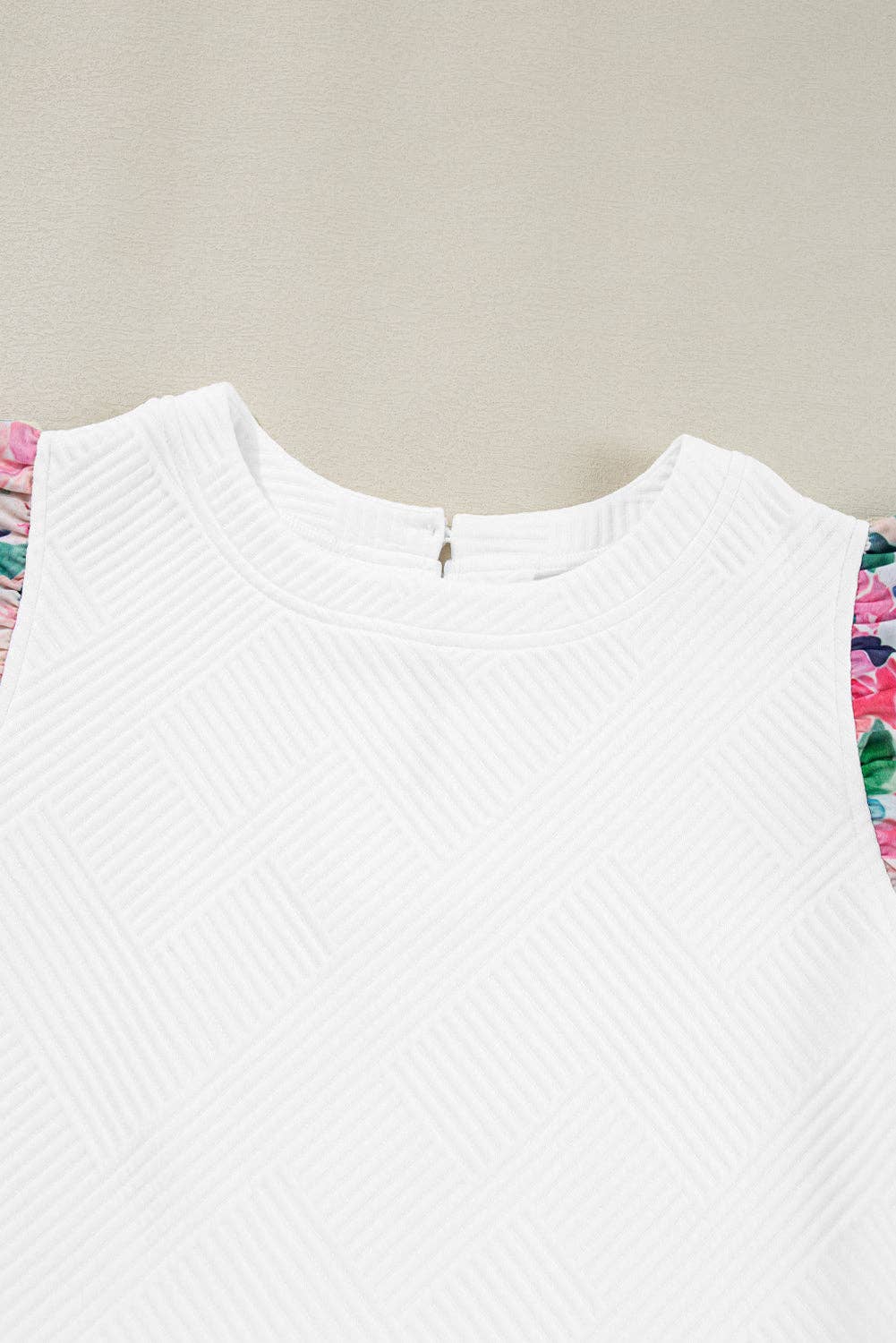White Textured Knit Floral Ruffle Sleeve Casual Top