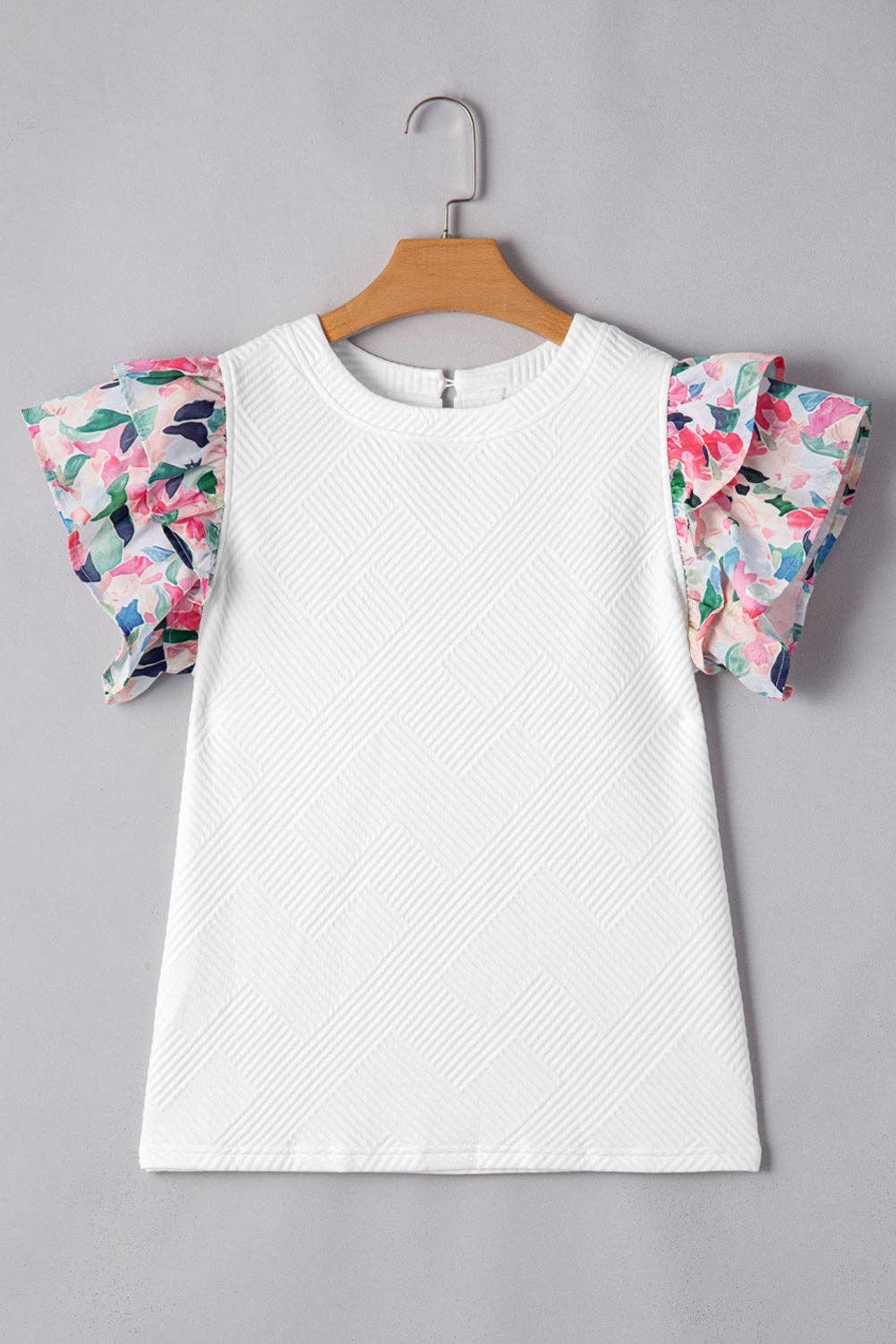 White Textured Knit Floral Ruffle Sleeve Casual Top