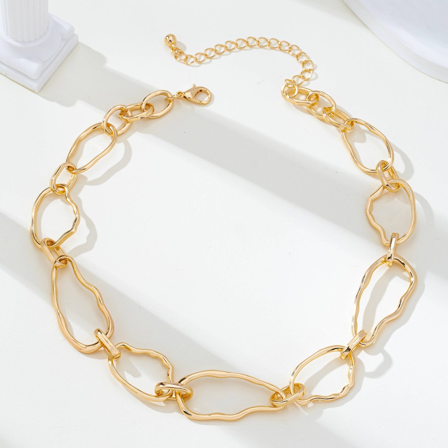 Artisanal Hammered Organic Link Necklace | 80N93011