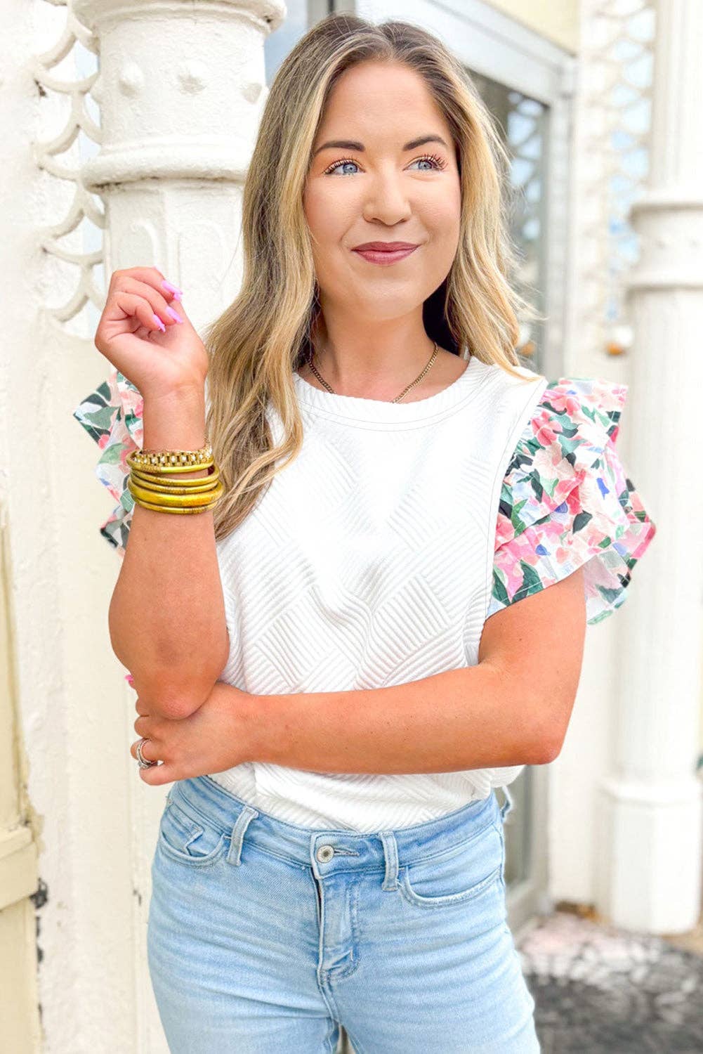 White Textured Knit Floral Ruffle Sleeve Casual Top