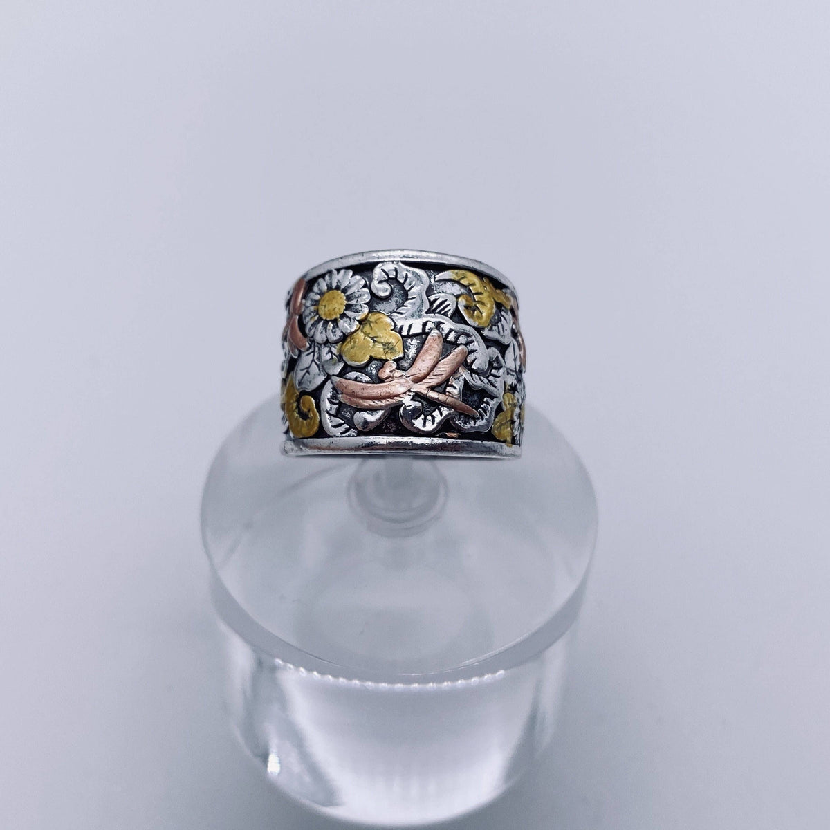 Retro Dragonfly Carved Ring