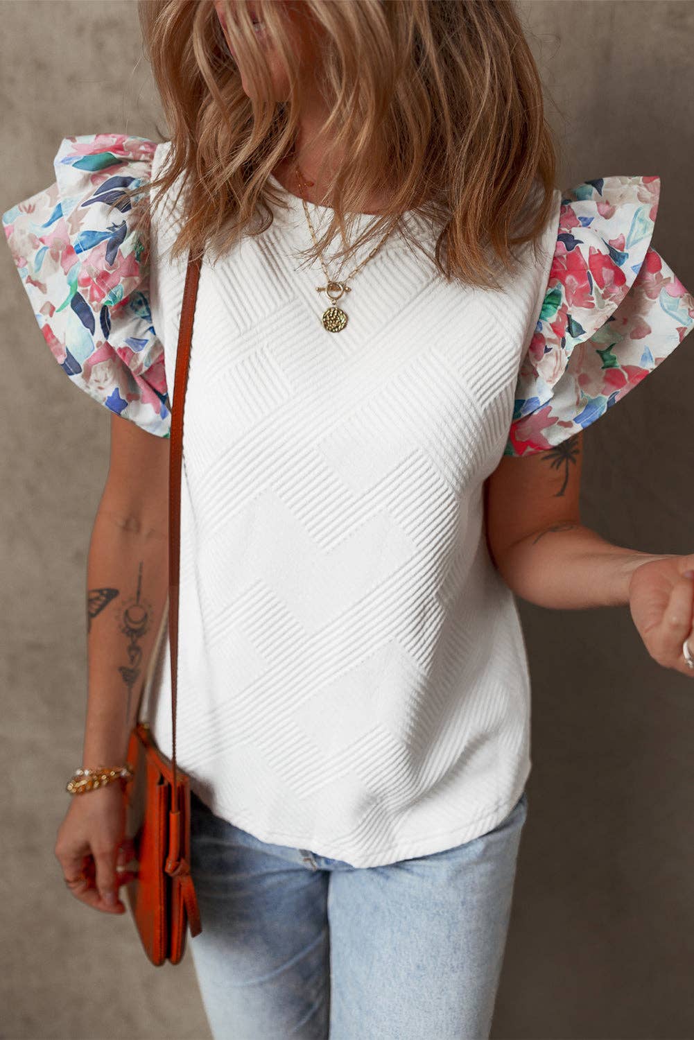 White Textured Knit Floral Ruffle Sleeve Casual Top