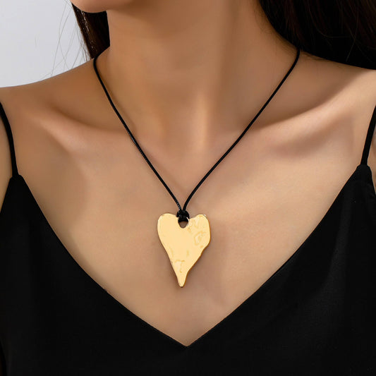 Hammered Heart Cord Landyard Necklace | 80N93016